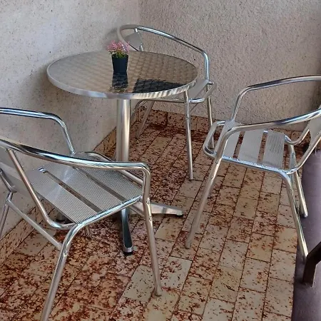 Nati Es Bea Vendeghaz